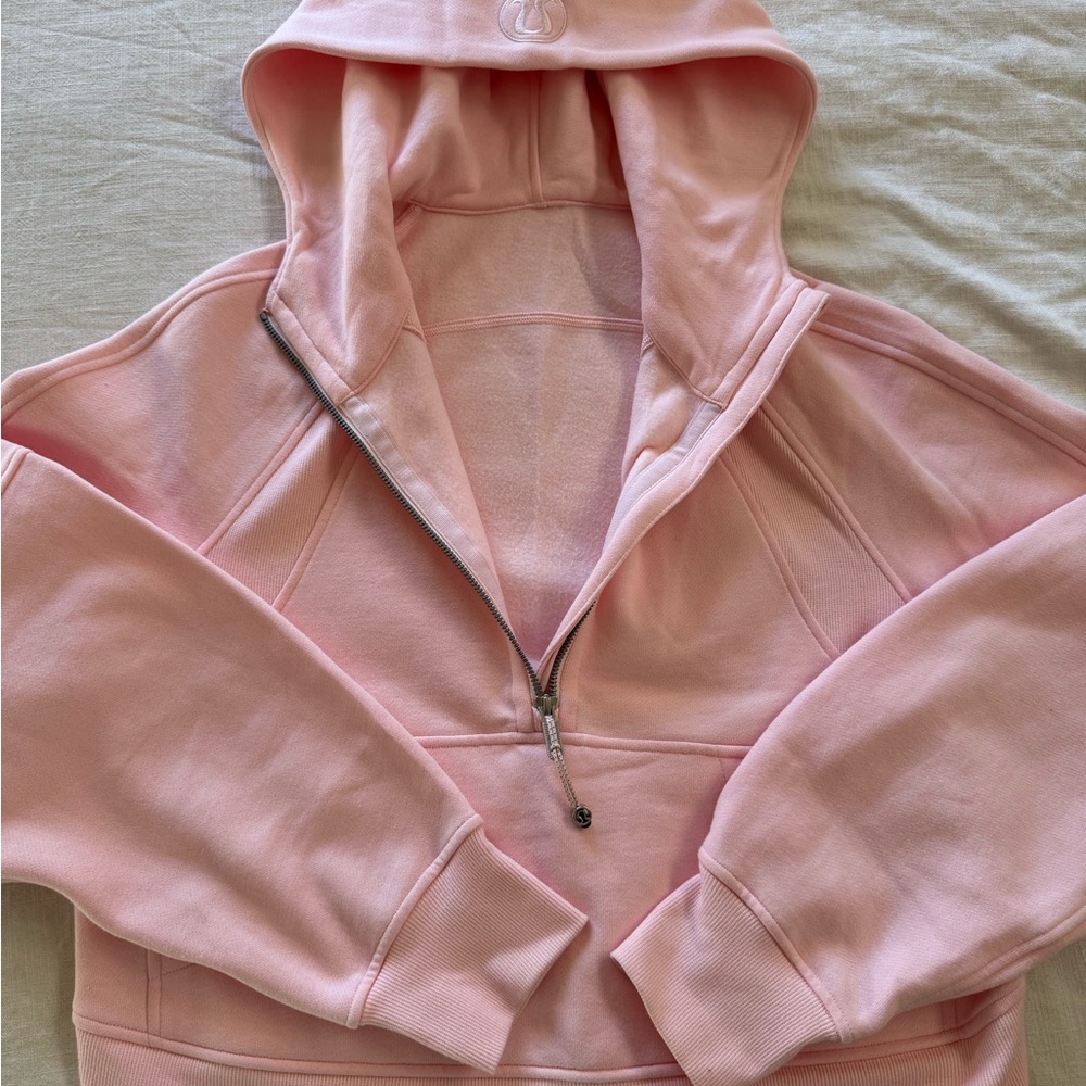 lululemon strawberry milkshake bundle 🍓🥛 define, scuba, and bra!! - Picture 7 of 13